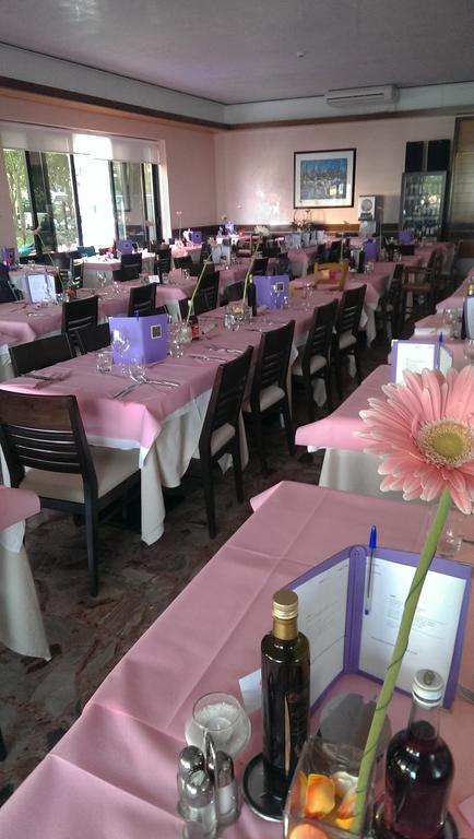 Hotel Iride & Spa Cesena Bagian luar foto